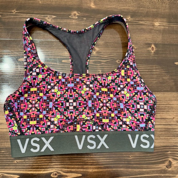 Victoria's Secret Other - VSX Women's‎ Patterned Sports Bra - Multicolor